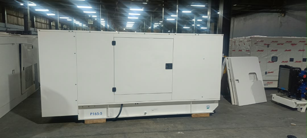 FG Wilson 150 kVA diesel generator in a long white soundproof canopy